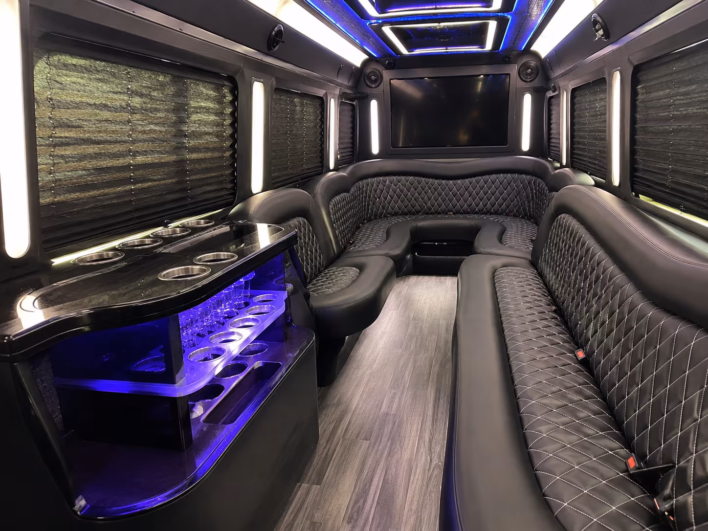 Boynton Beach Winery Tour & Pub Crawl Transportation