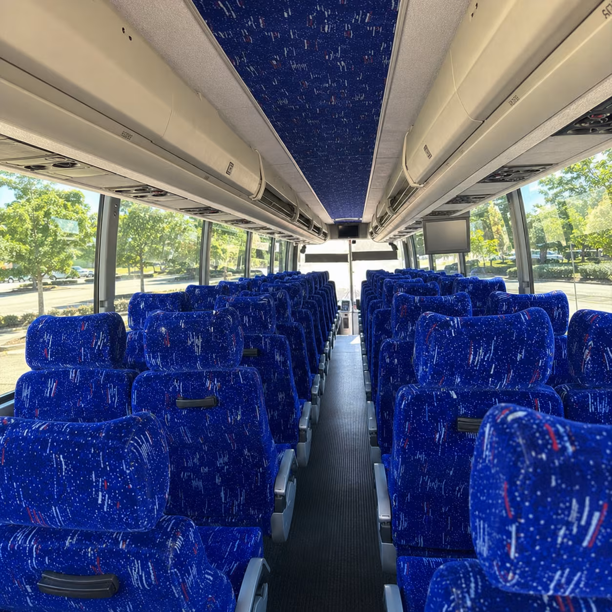 Wellington Airport Shuttle & Transportation party bus exterior